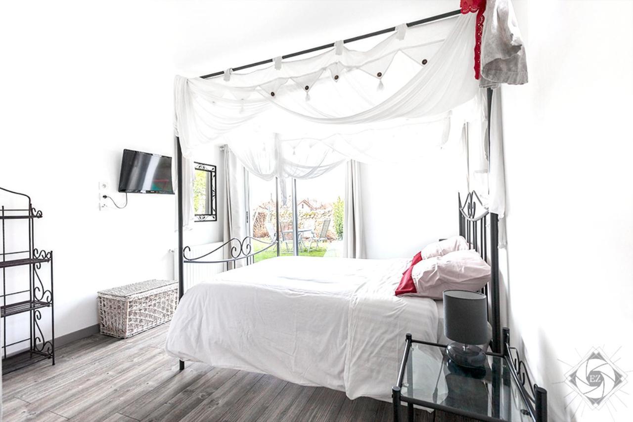 Appartement Lumineux A Voreppe Avec Piscine Eksteriør billede